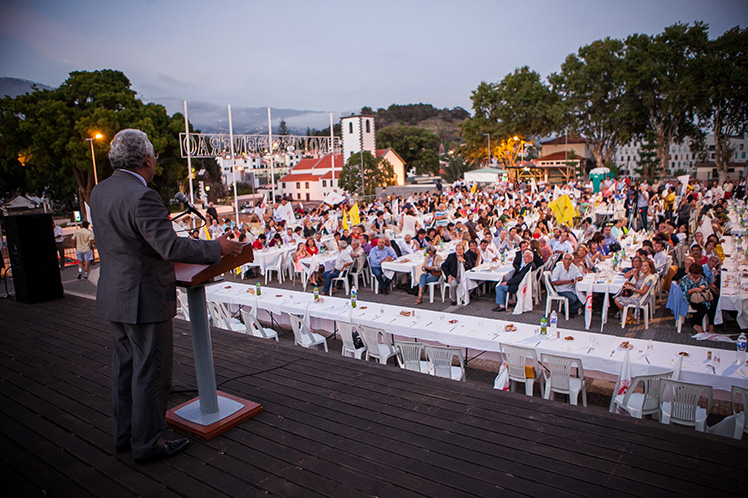 A troica só sairá de Portugal quando este Governo acabar