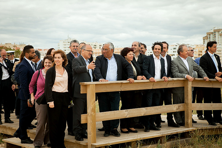 António Costa inaugurou Passeio das Dunas em Quarteira