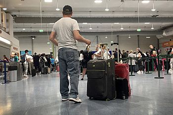 PS quer garantias do Governo de que caos nos aeroportos não se repete