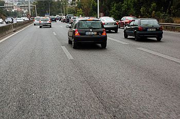 Isenção de portagens para veículos pesados na A41, A19 e A8 avança após clarificação de norma apresentada pelo PS