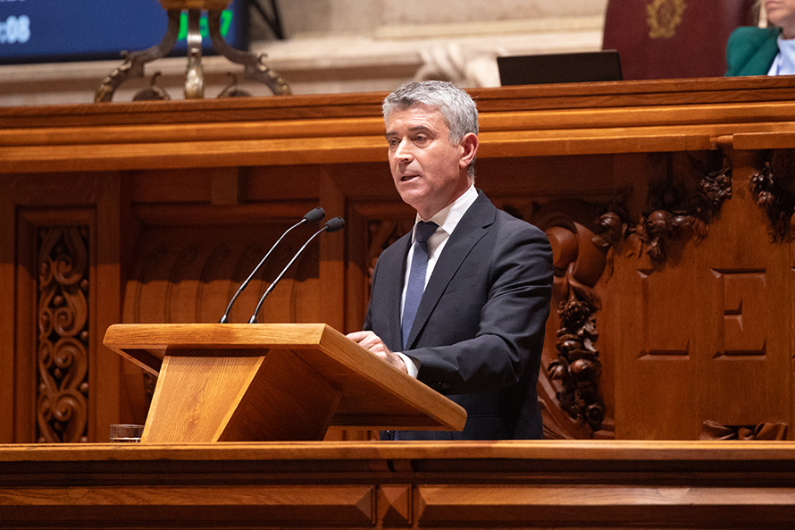 José Luís Carneiro: 