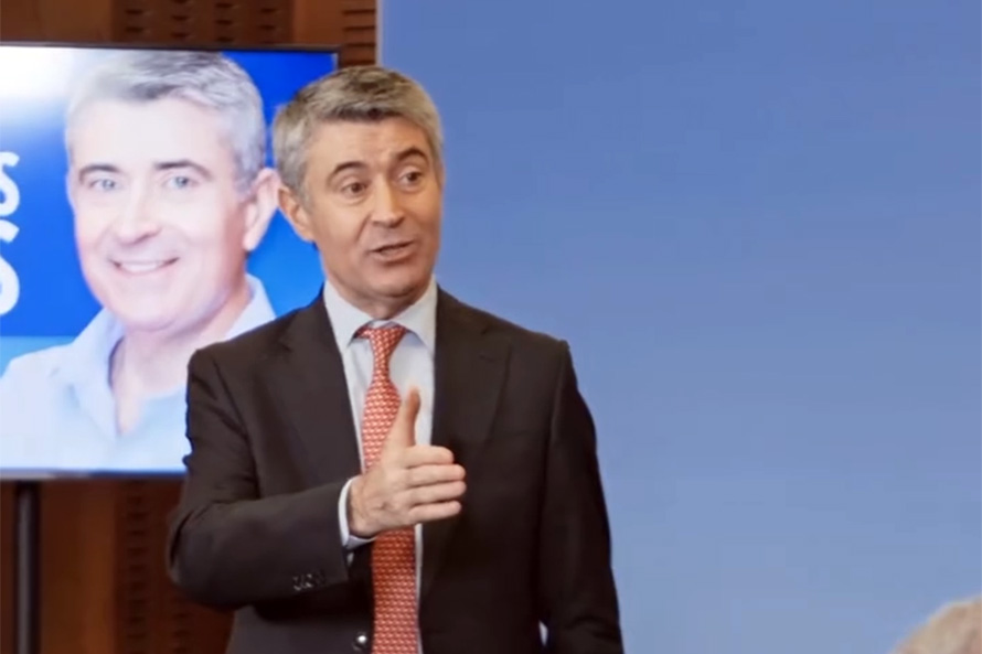 José Luís Carneiro reúne militantes e sociedade civil em Setúbal para aprofundar construção coletiva da alternativa socialista