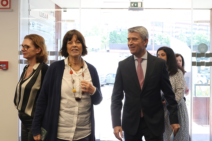 Rejeição pela UGT de proposta do Governo confirma diagnóstico político feito pelo PS