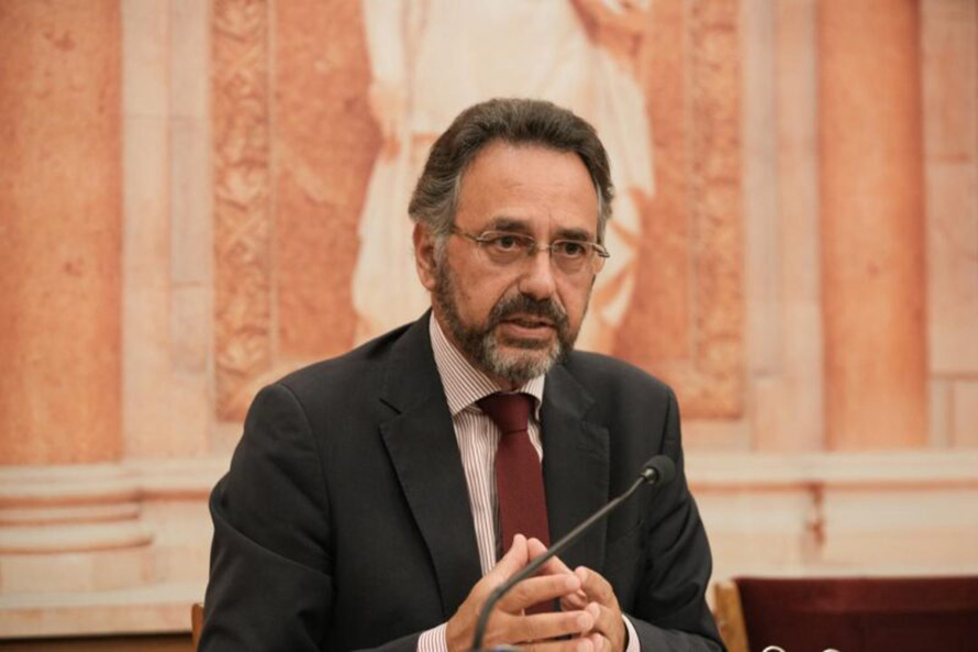 PS pede ao ministro da Educação uma palavra de tranquilidade sobre os exames nacionais