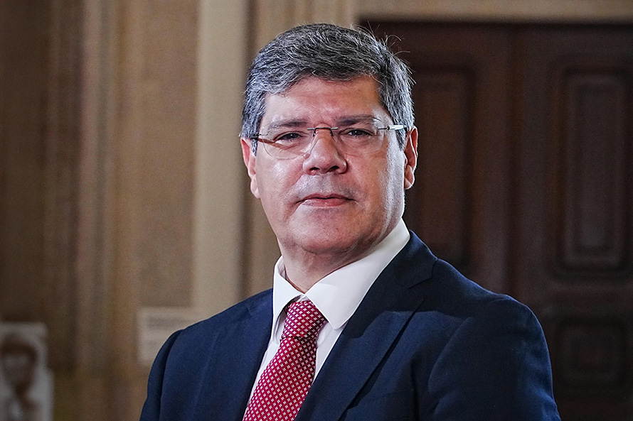 O outro país de Montenegro e Ventura