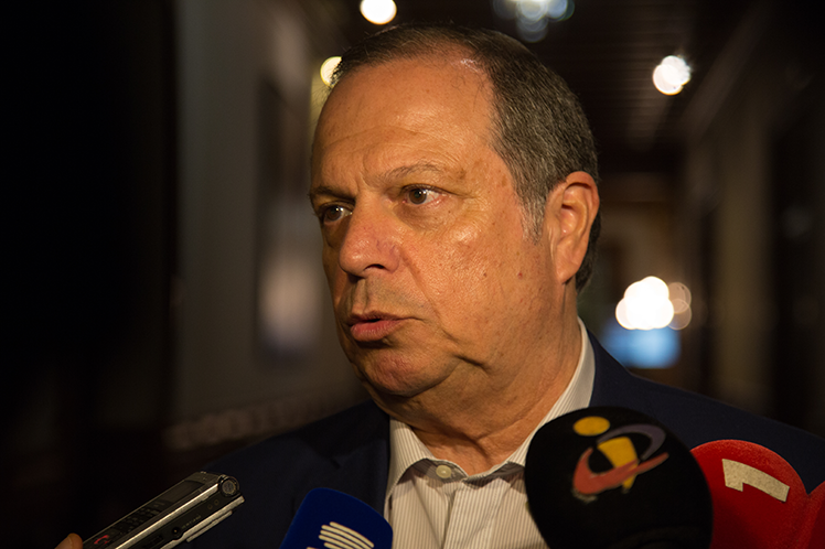 A UE não terminou mas terá que recomeçar