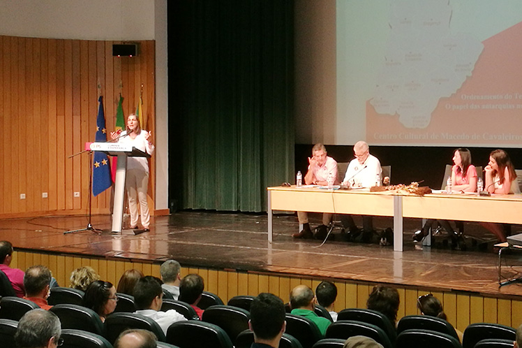 PS/Bragança apontou caminhos para a valorização do interior
