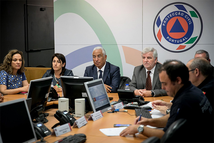 Primeiro-ministro deixa palavras de alento aos que travam batalha dura