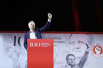 Mário Soares é referência socialista para um país mais justo, livre e igual