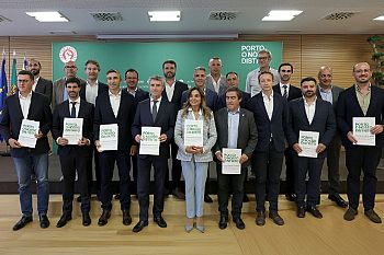 José Luís Carneiro defende respostas ambiciosas à crise da habitação com reforço das estratégias locais e envolvimento das autarquias