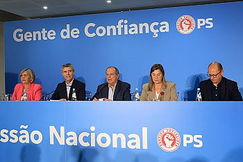 Resolução da Comissão Nacional sobre as eleições presidenciais