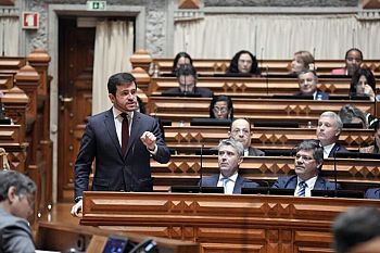 Governo tem de cumprir com as suas responsabilidades