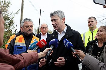 José Luís Carneiro anui em adiar debate com primeiro-ministro pela “situação de emergência crítica” no país