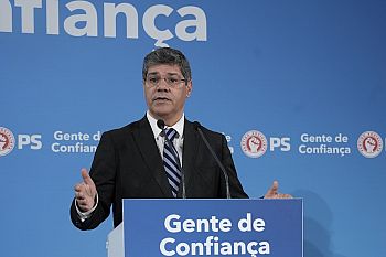 “A propaganda não apaga o mau Governo”