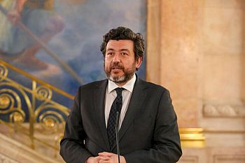 Lei do financiamento deve garantir que donativos recebidos pelos partidos são públicos