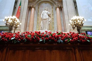 PS considera que adiamento indefinido do Centro Interpretativo/Museu do 25 de Abril é “um sinal preocupante”