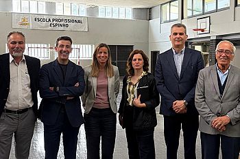 Deputados do PS visitam Escola Profissional de Espinho e defendem prioridade para o Ensino e Formação Profissional