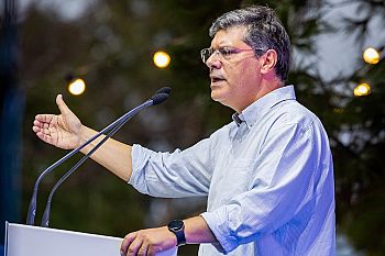 Luís Montenegro está esgotado e sem projeto para o país